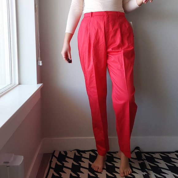 Vintage Red Pleated Tapered Pants, Deadstock Sport Cotton Levi's - Picture 9 of 9